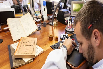 苏州欧米茄表售后维修服务在哪